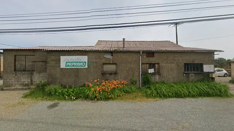 Vue de la rue devant Pourtau Michel, Coslédaà-Lube-Boast