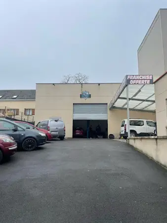 Photo publiée sur la fiche Google de Luxury Auto&Moto, Charleville-Mézières