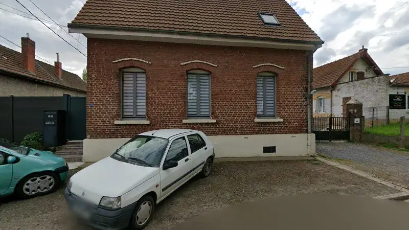Vue de la rue devant Tournay Jean-Marie, Ervillers