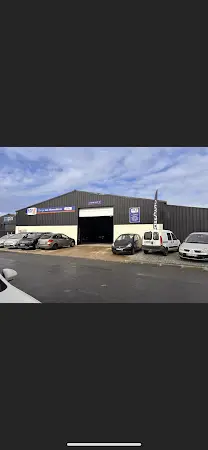 Photo publiée sur la fiche Google de Garage Des Hunaudieres 1,2,3 autoservice changé Le Mans, Changé