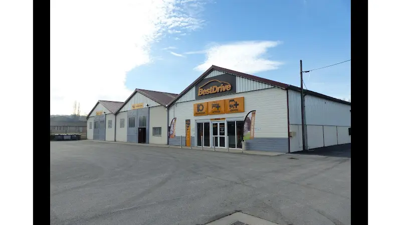 Photo publiée sur la fiche Google de BestDrive, Villers-Cotterêts