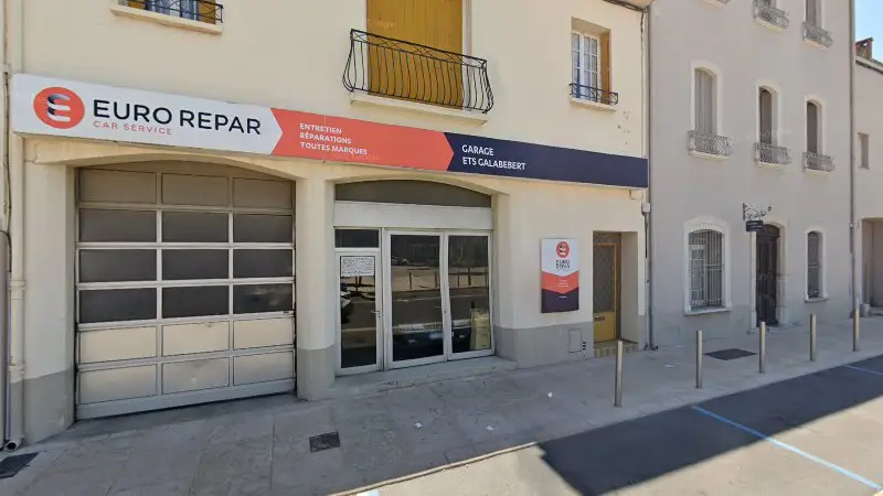 Vue de la rue devant Euro Repar Car Service, Rivesaltes