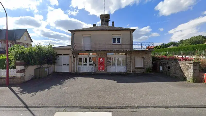 Vue de la rue devant Service Incendie, Rives d'Andaine