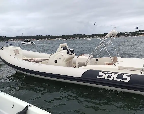 Photo publiée sur la fiche Google de Ferret Marine Services, Andernos-les-Bains