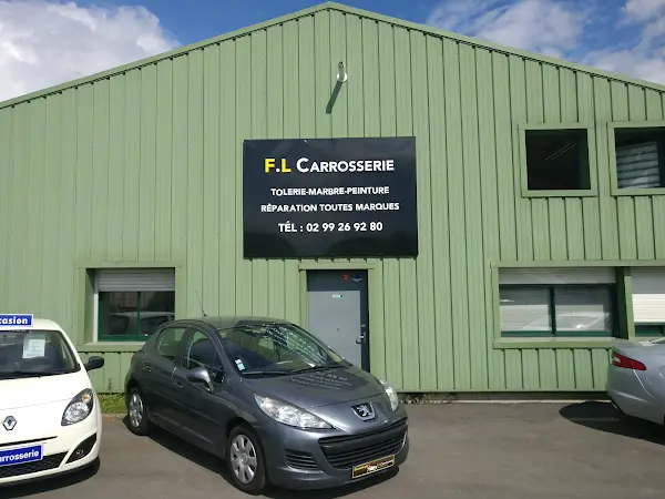 Photo publiée sur la fiche Google de F.L Carrosserie, Saint-Armel